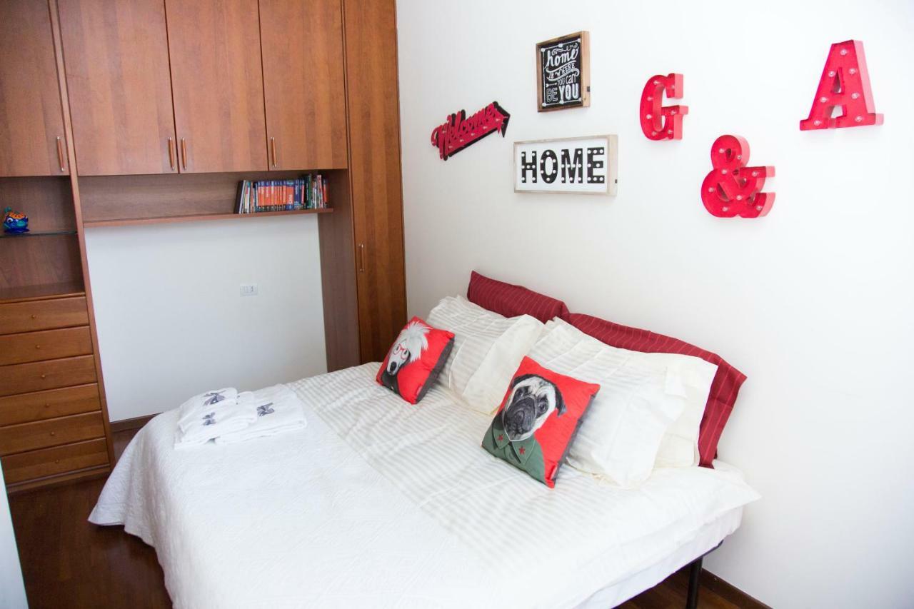 Downtown Eco Chic Apartment Milan Bagian luar foto